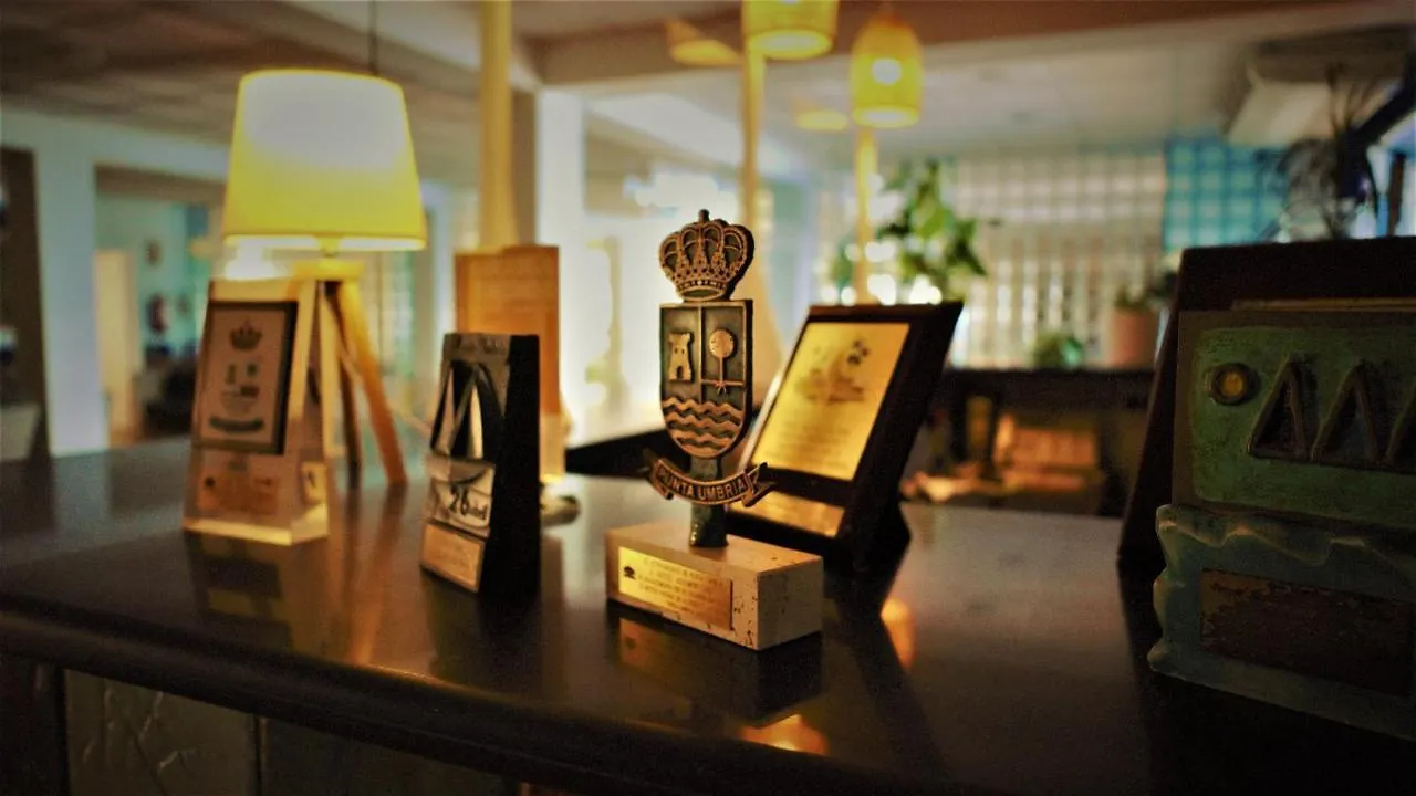 Hotel Ayamontino 푼타움브리아