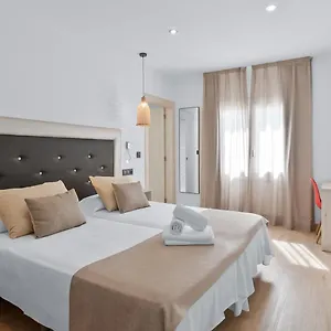 https://hotel-costa-brava.topcostabravahotels.com